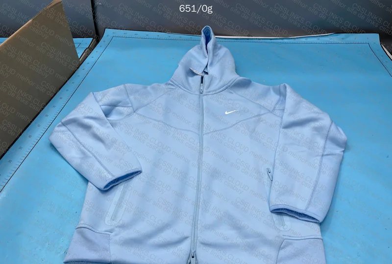 TECH FLEECE NOCTA 4