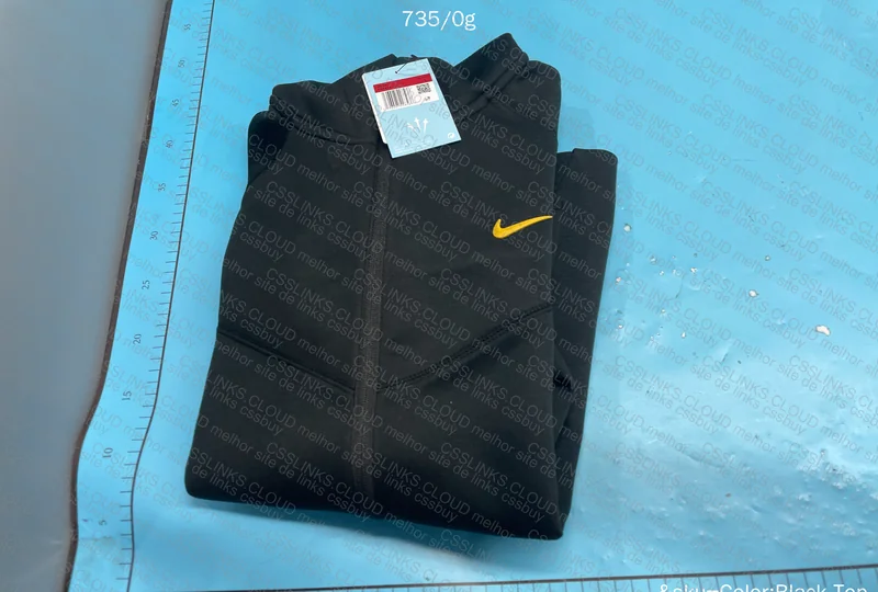 Tech Fleece Nocta 3