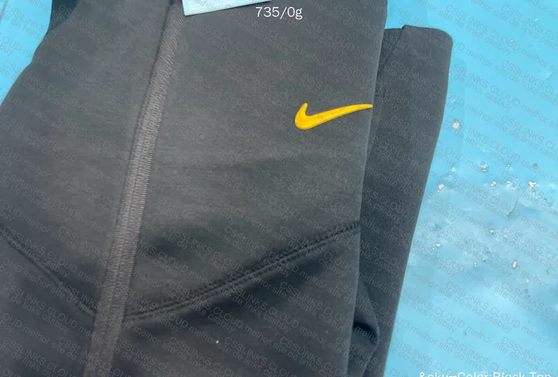Tech Fleece Nocta 4