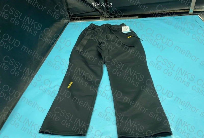 Tech Fleece Nocta 4