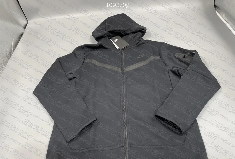 Black Tech Fleece