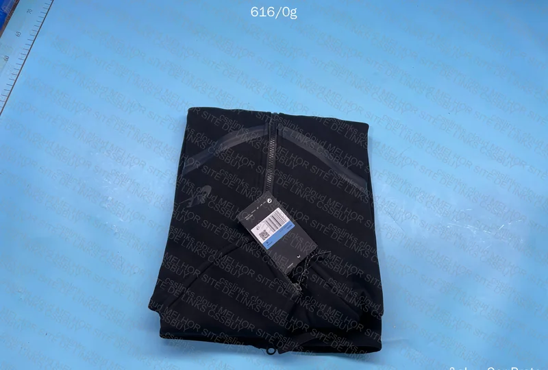 Black Tech Fleece 3