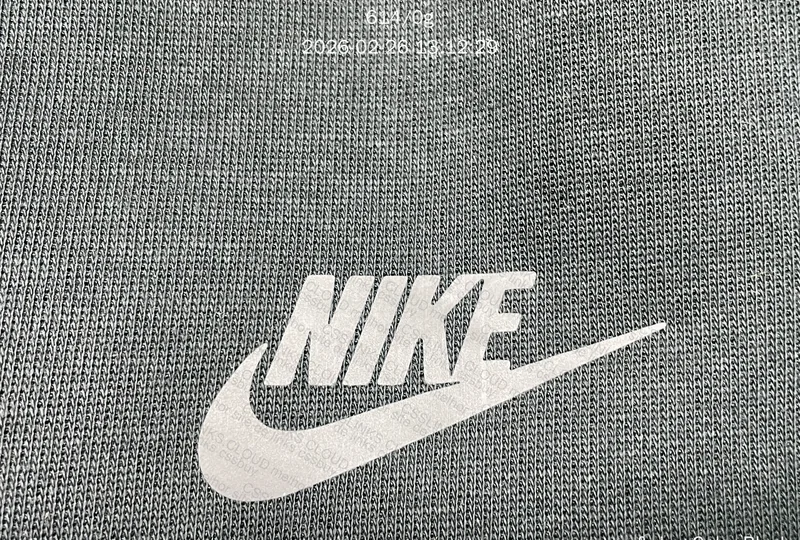 Tech Fleece Preta 6