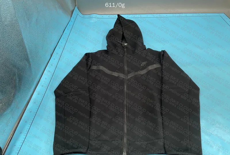 Black Nike Tech Fleece GL? 3