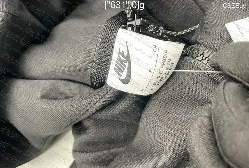 Black Nike Tech Fleece 10