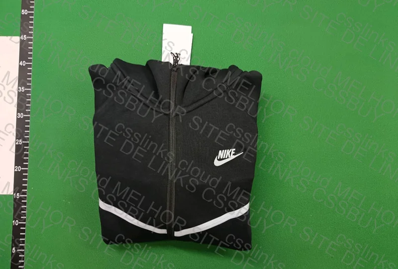 Tech Fleece refletiva 2