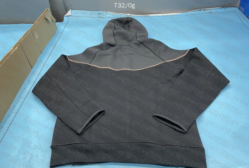 TECH FLEECE SYNA 2