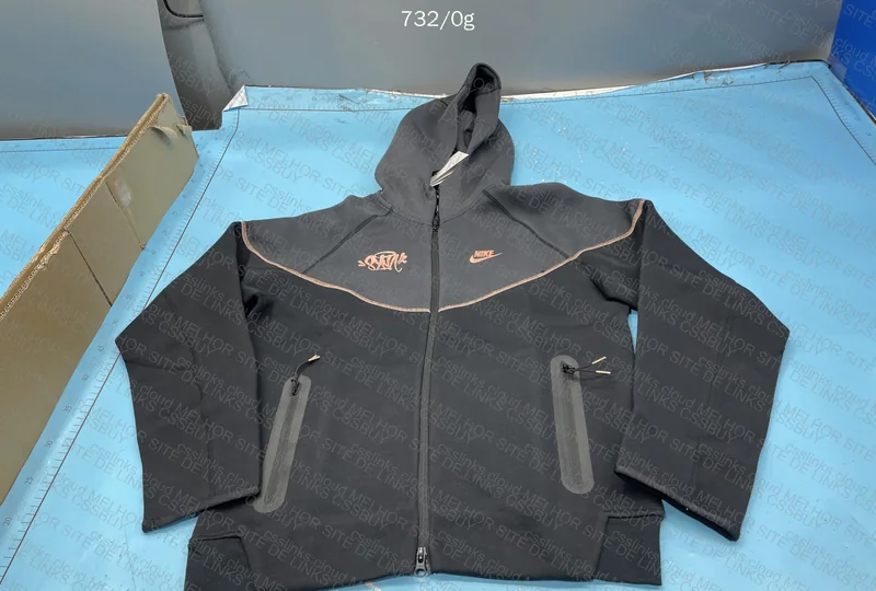 TECH FLEECE SYNA 5