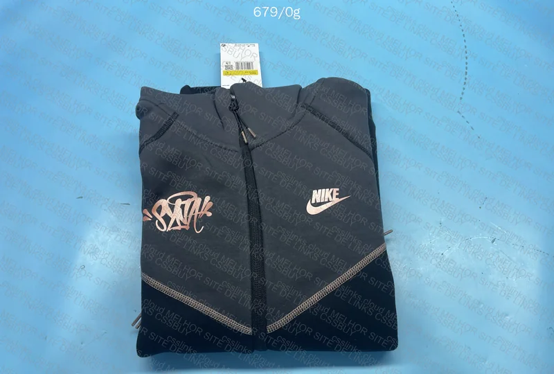 tech fleece syna