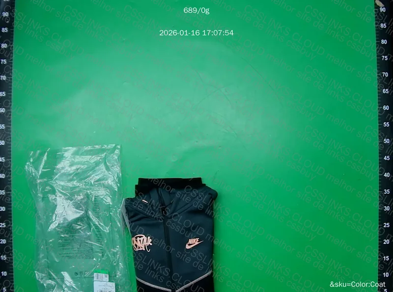 Tech Fleece SYNA 2