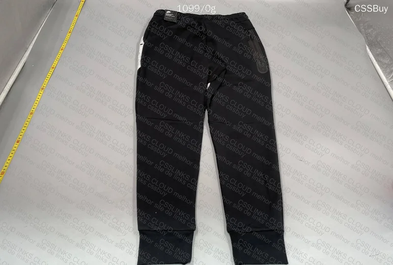 Tech Fleece TA GL? 10