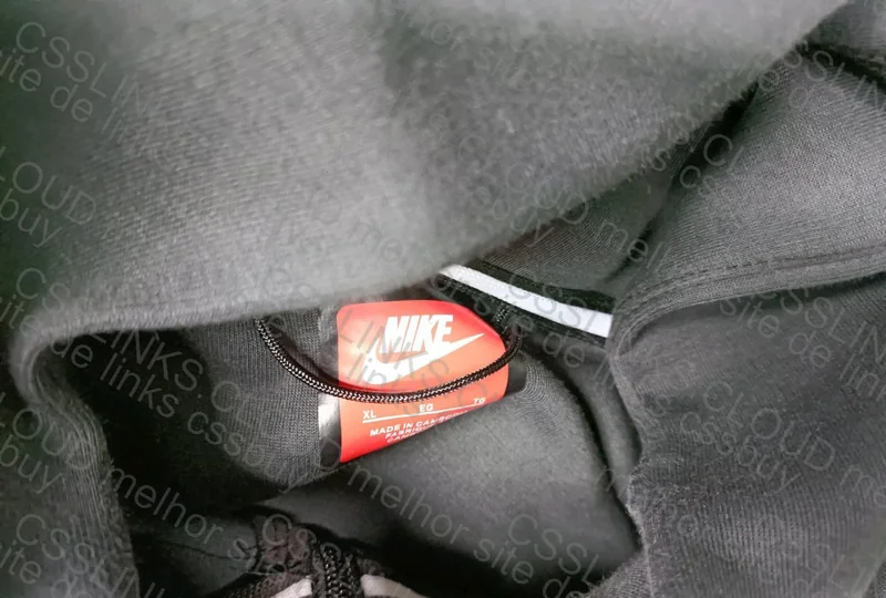 Tech fleece X Syna