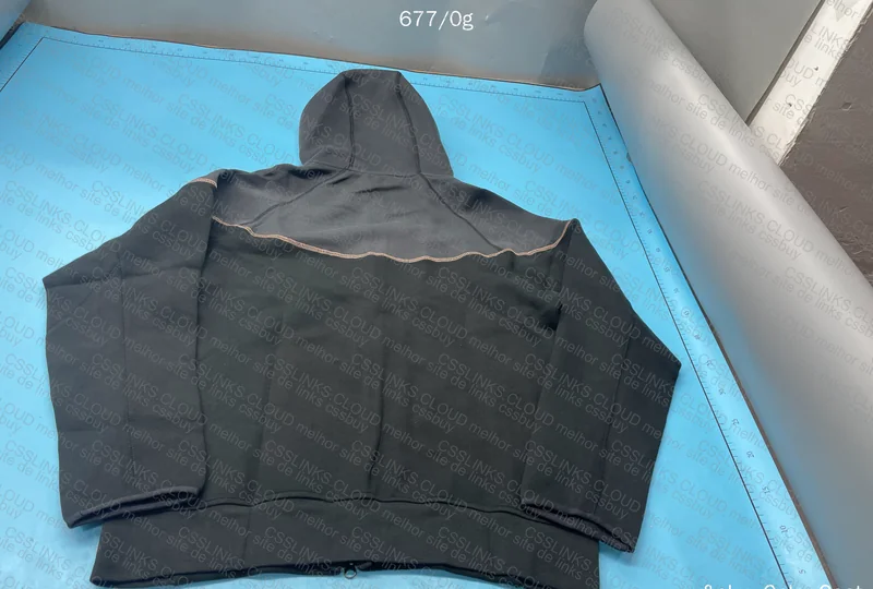 Tech Fleece X Syna World 3