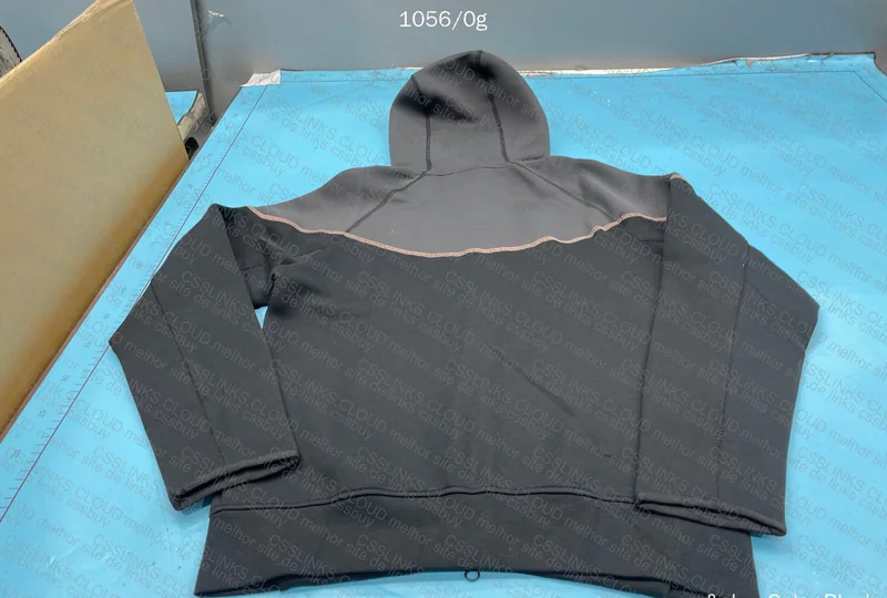 Tech Fleece X Syna World 4