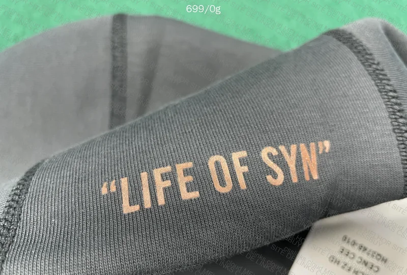 Tech Nike x Syna - Central Cee 4