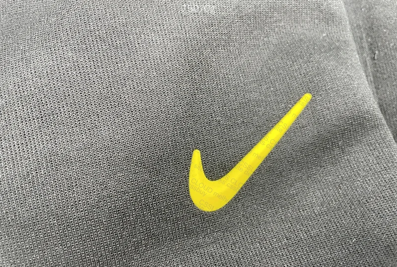 Nocta Tech Fleece 120Y (with Measurements) 4