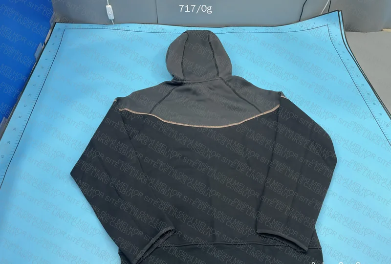 Syna Tech Fleece (with Measurements) 3