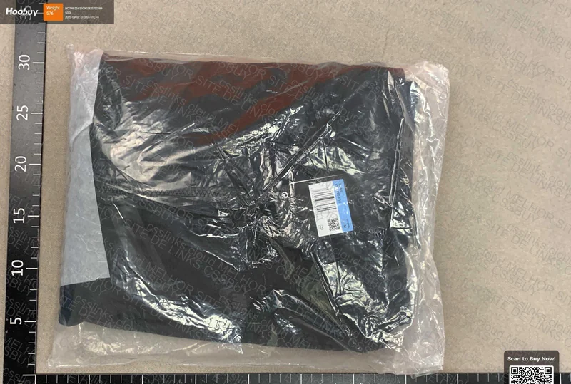 Black Nike Tech Fleece 3