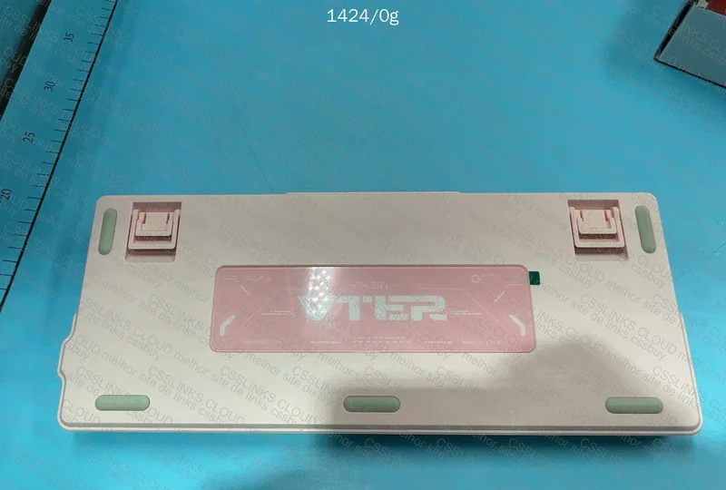 Pink Feker K75 Keyboard with Screen 3