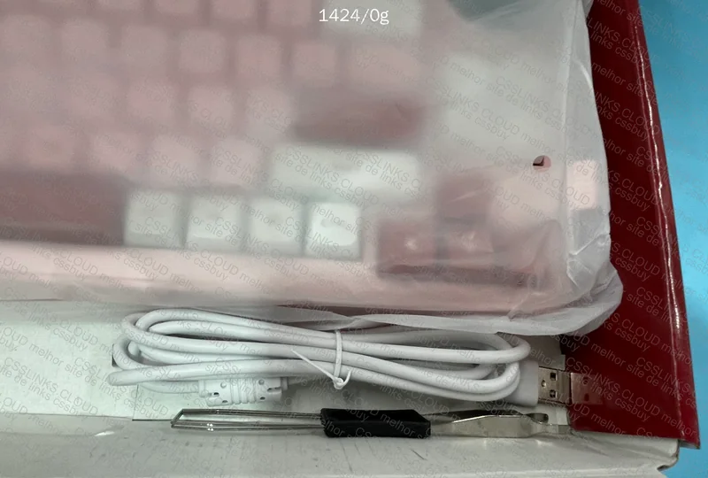 Pink Feker K75 Keyboard with Screen 4