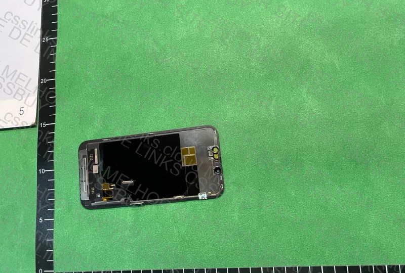iPhone 13 OG Dismantled Screen