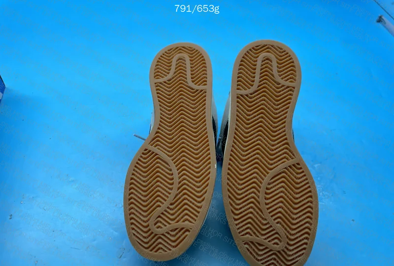 Adidas Campus Sneakers 10