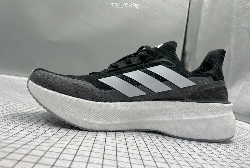 Adidas - OVOsneakers Sneakers