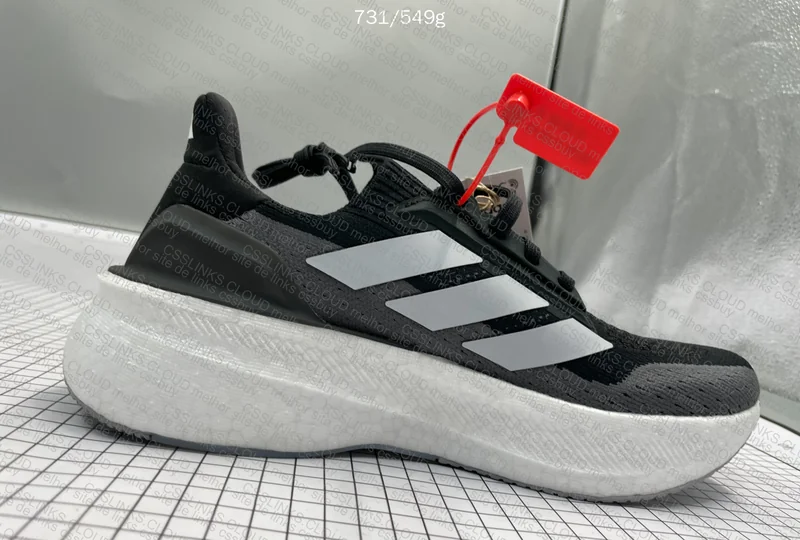 Adidas - OVOsneakers Sneakers 9