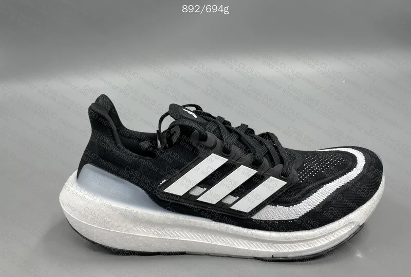 Adidas Ultra Boost Light 23 Sneakers 4