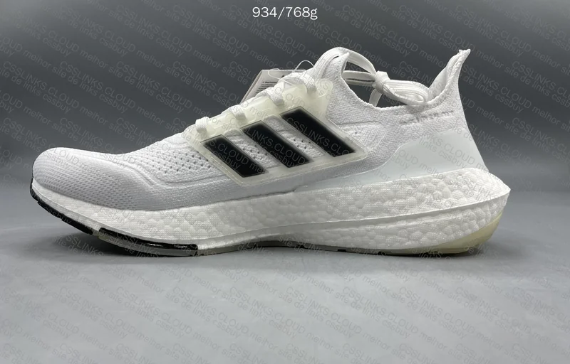 Adidas Ultraboost Sneakers
