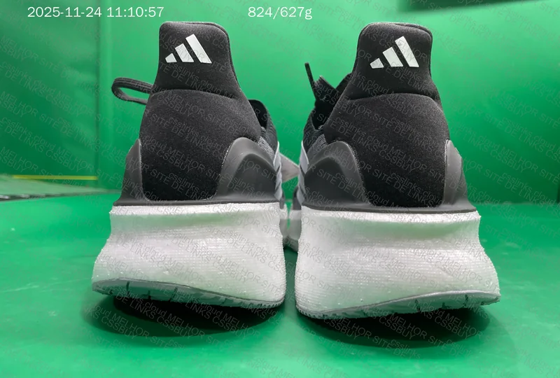 Adidas Ultraboost 5x Sneakers 2