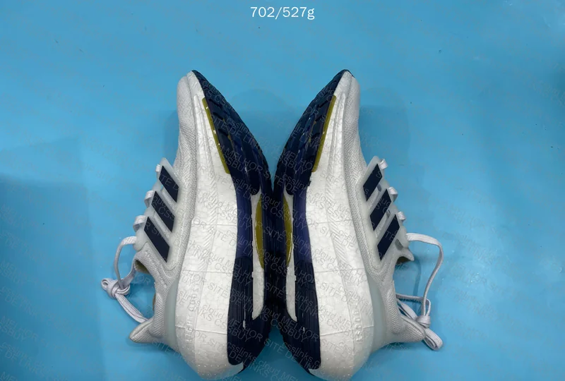 Adidas Ultraboost Light - Women's Sneakers 4