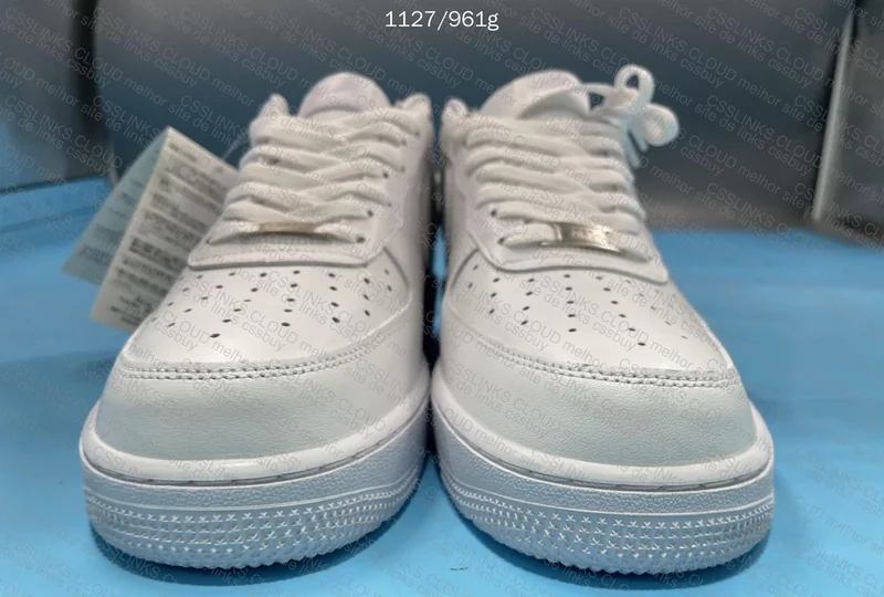 AF1 Sneakers 3
