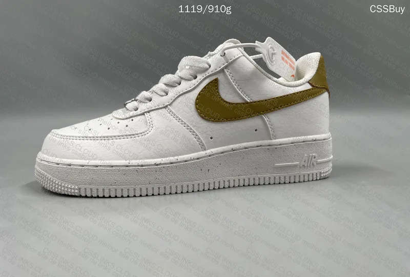 Air Force 1 Gold Sneakers 5