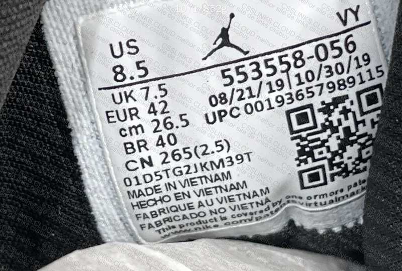 Air Jordan 1 Low Sneakers 7