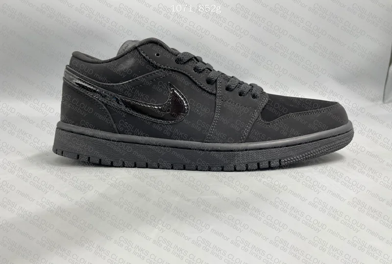 Air Jordan 1 Low Sneakers 8
