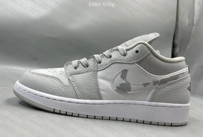 Air Jordan 1 Low Sneakers 5
