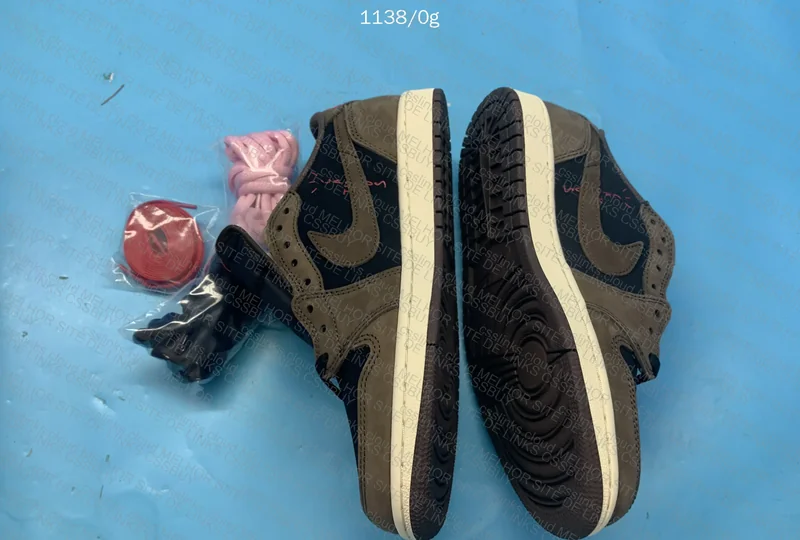 Air Jordan 1 Low Sneakers 6