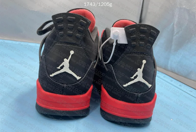 Air Jordan 4 Sneakers 3