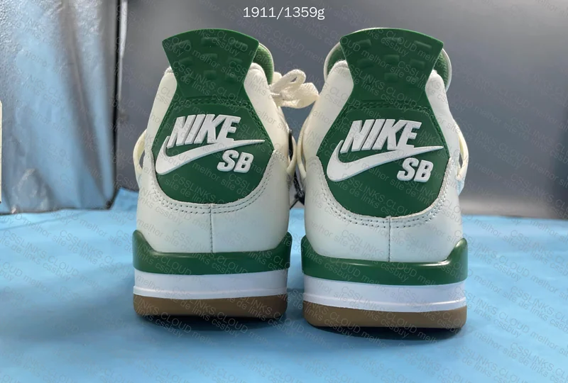 Air Jordan 4 SB 'Pine Green' 2