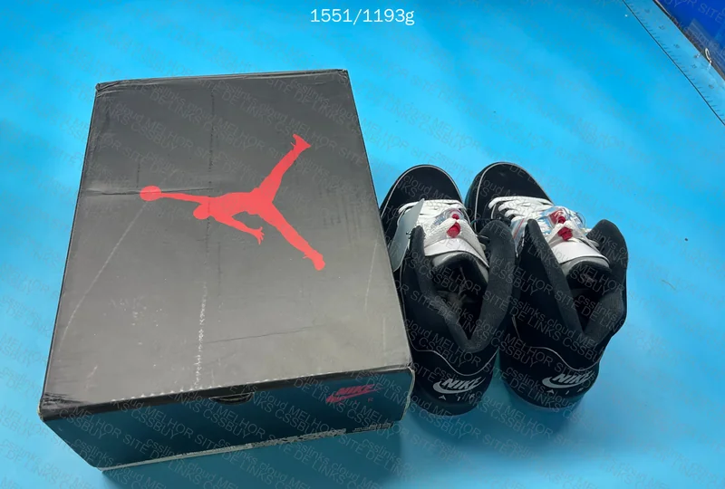 Air Jordan 5 Retro OG 9