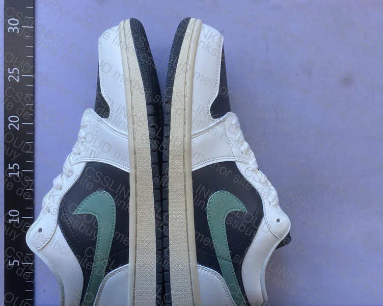 Tênis Aj1 low 6