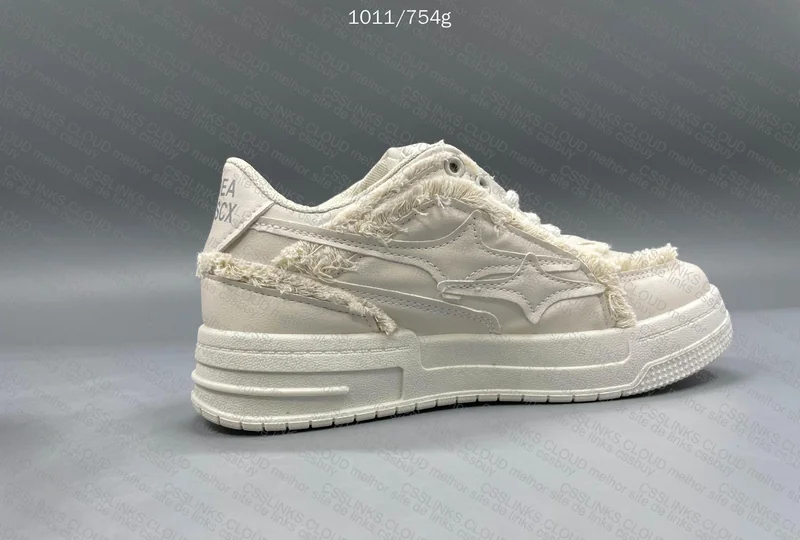 Random Sneakers 4