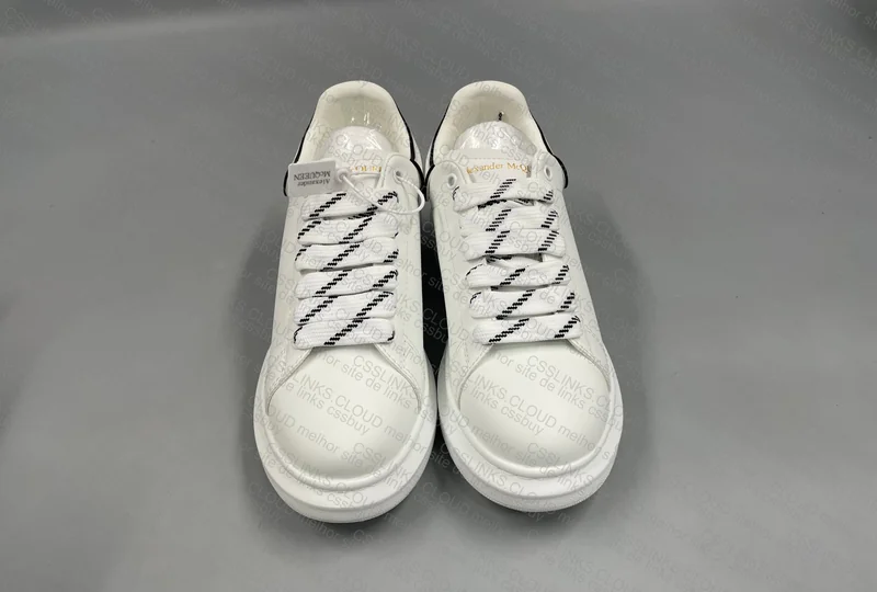 Alexander McQueen Sneakers 2