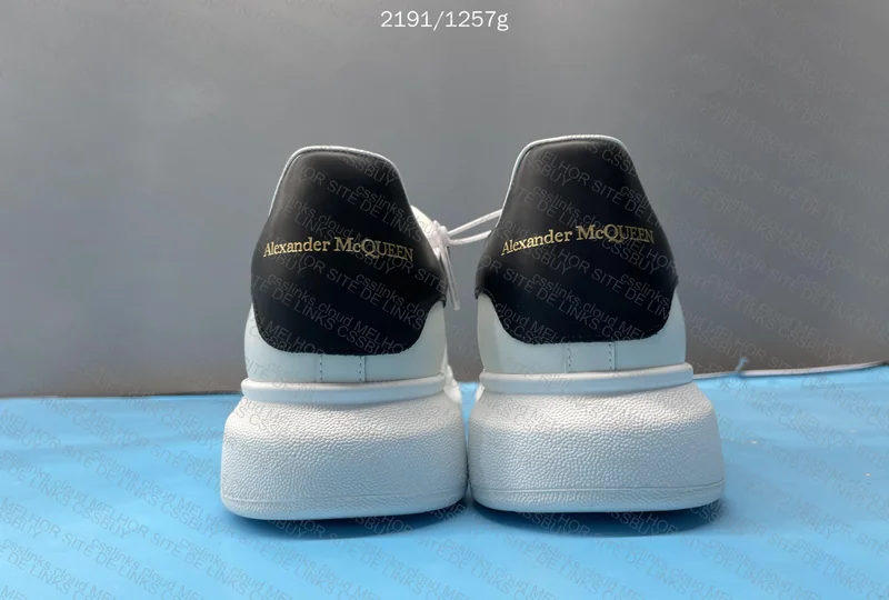 Alexander McQueen Sneakers 3