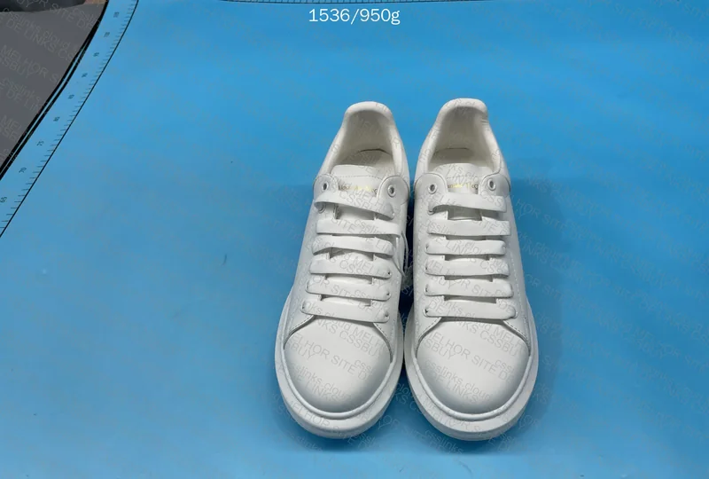 Alexander McQueen Sneakers