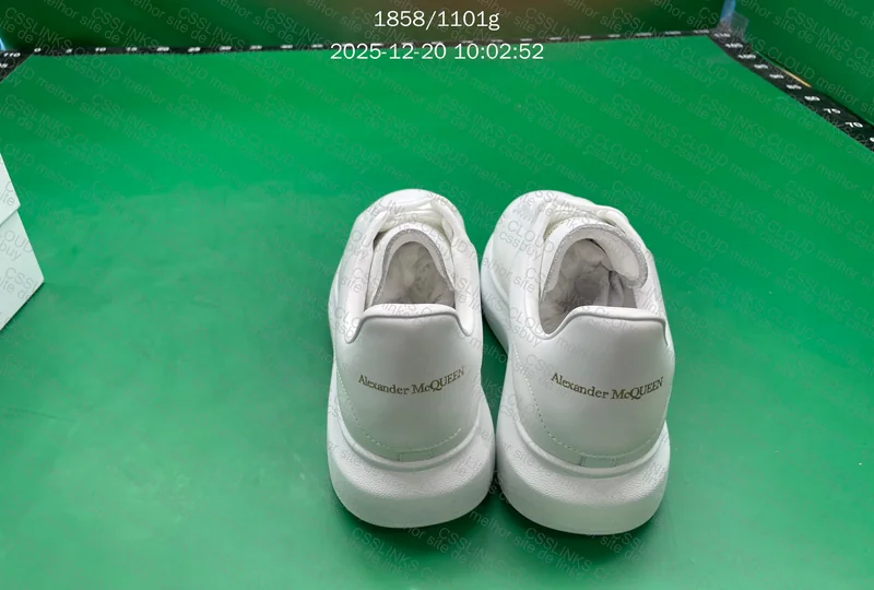 Alexander McQueen Sneakers [GL?] 4