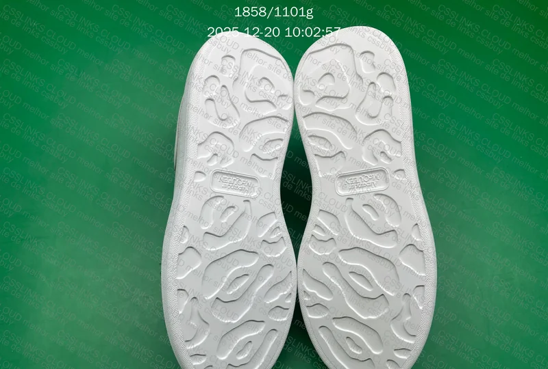 Alexander McQueen Sneakers [GL?] 7