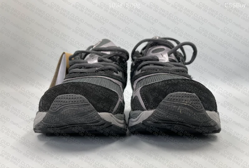 Asics Gel Black Sneakers 6