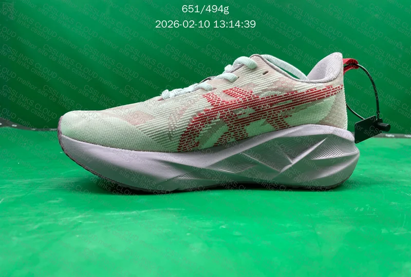 Tênis Asics Novablast 5